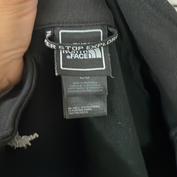 The North Face jacket - Picture 7 of 9